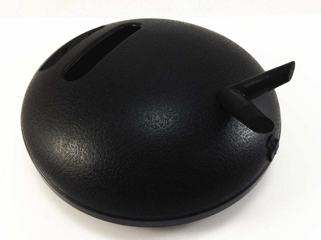 Image shows the back of the speaker, you can see the legs too.