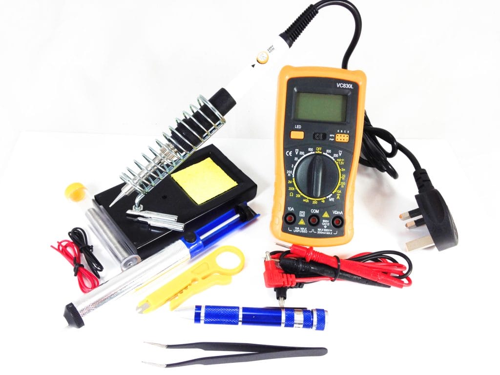 Magneto Tools Soldering Iron Kit Image shows the contents in a laid out position.