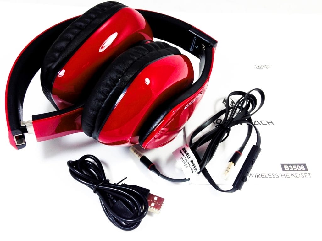 Contents image of the KOTION EACH Gaming Headphones