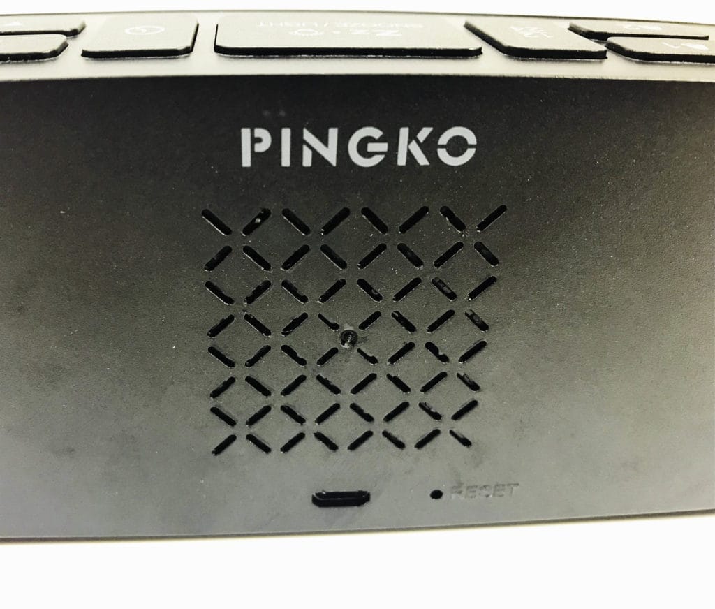 PINGKO Digital Alarm Clock