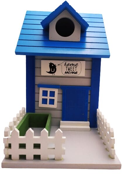 Image shows the unboxed birdhouse.