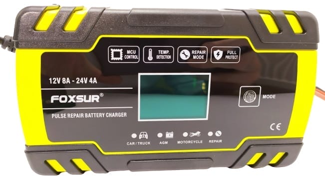 Image shows the FOXSUR Car Battery Charger.