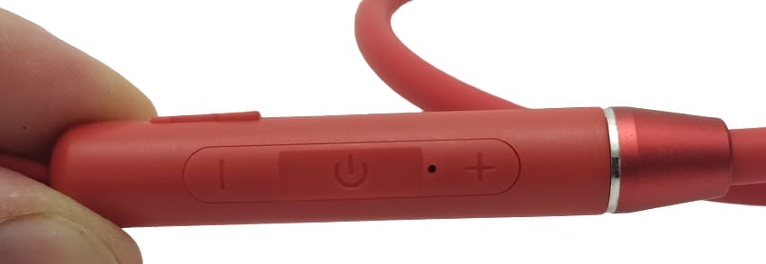 Image shows the inline user control buttons.