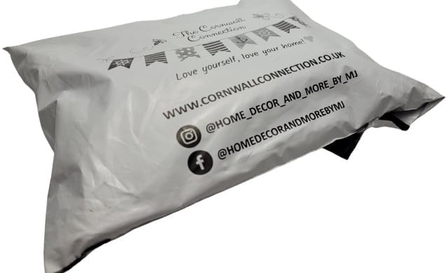 Image shows the outer packaging bag.