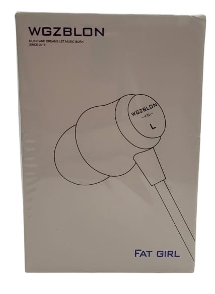 Image shows the outer box of the earphones.