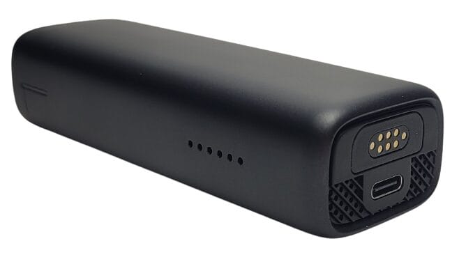 Road Angel Halo Ultra Image shows the USB-C port.