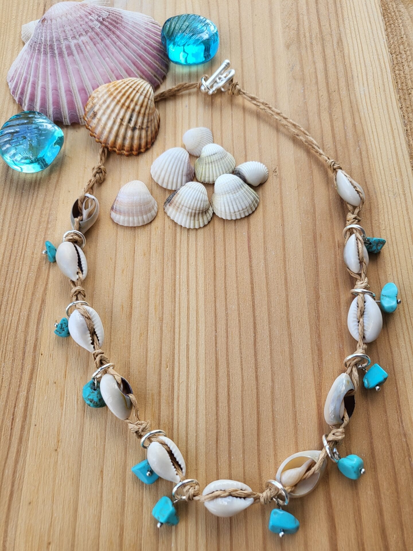 Boho-shell-necklace