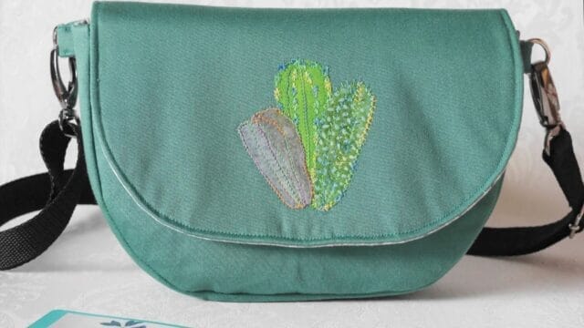 Cacti-creation-green-belt-bag-1