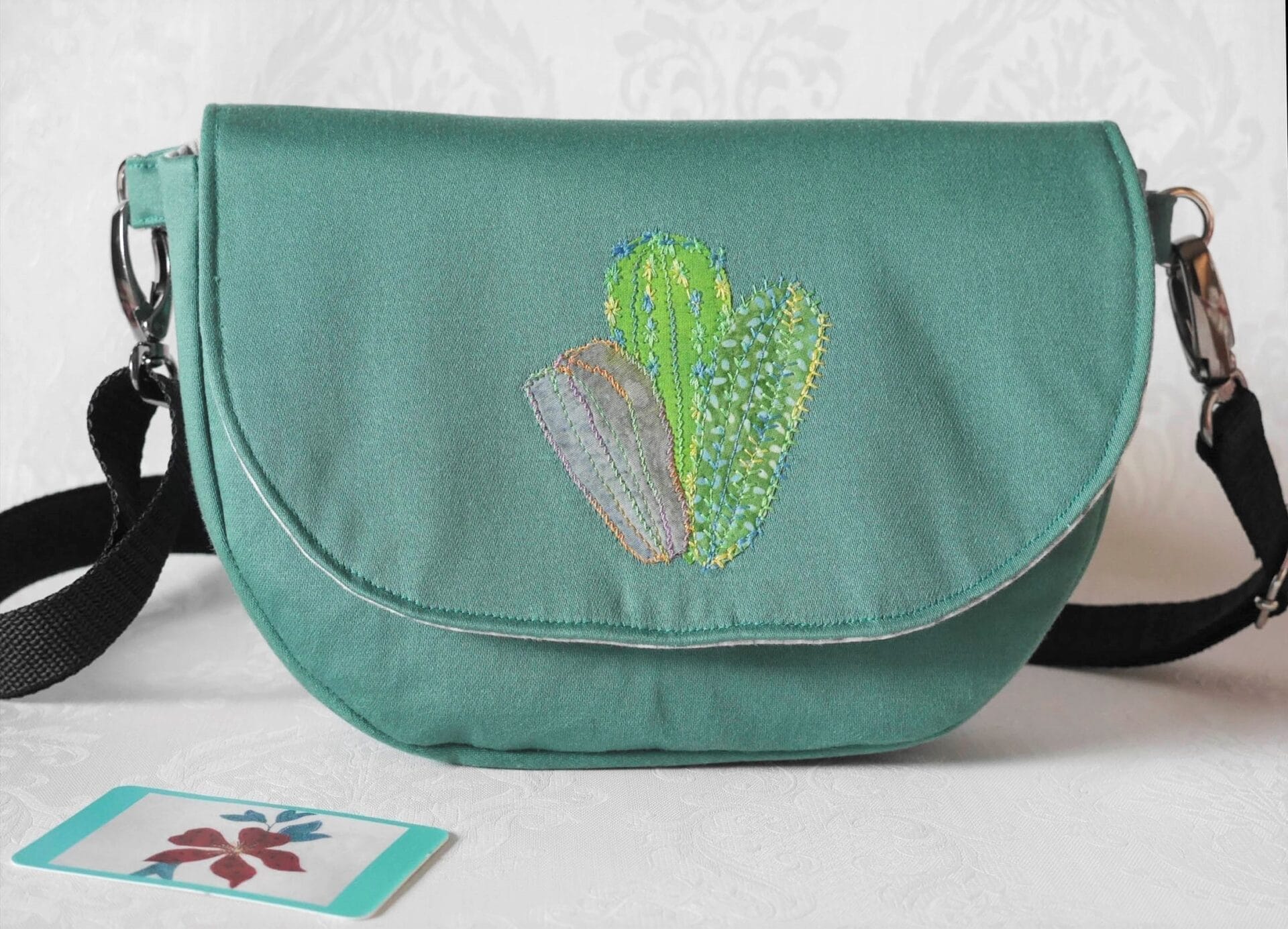 Cacti-creation-green-belt-bag-1