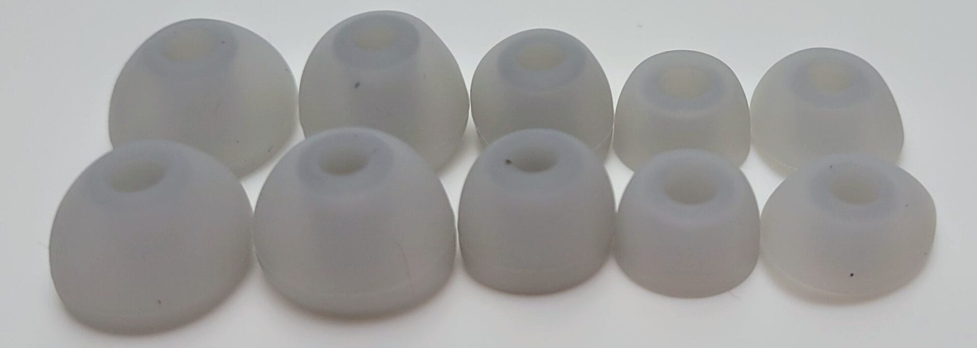 Image shows the ear tips lined up.