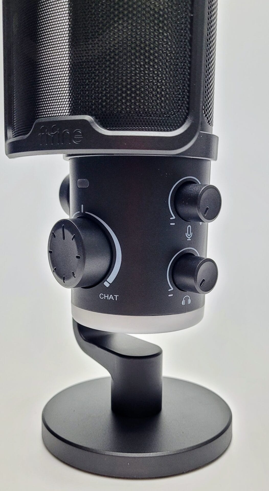 Image shows the three user selector knobs.