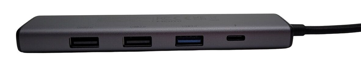 Image shows the ports of the UGREEN Revodok 105.