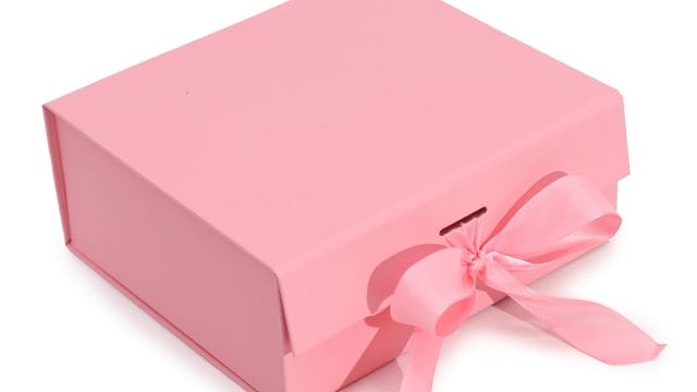 Pink-Flat-Pack-Gift-Box-1