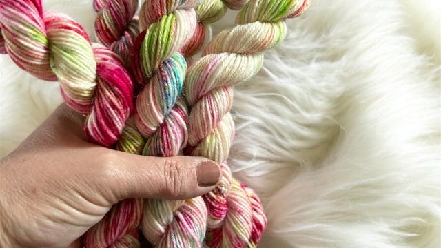 mini-skeins